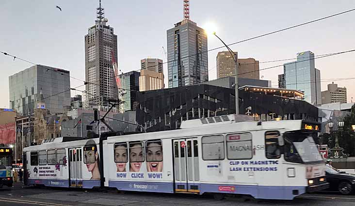 Yarra Trams Class B Revitaleyes 2109